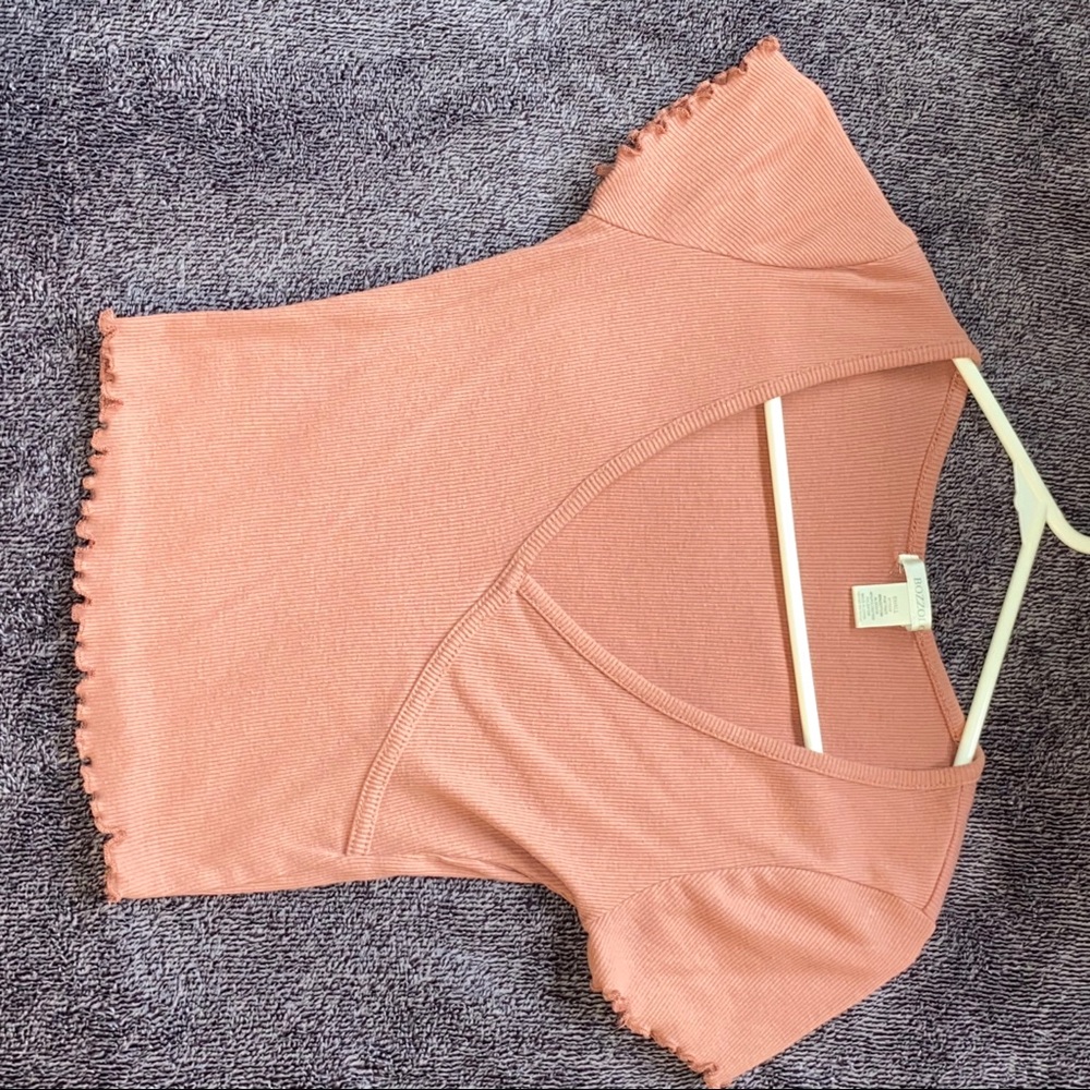 pink cute top from tillys worn once